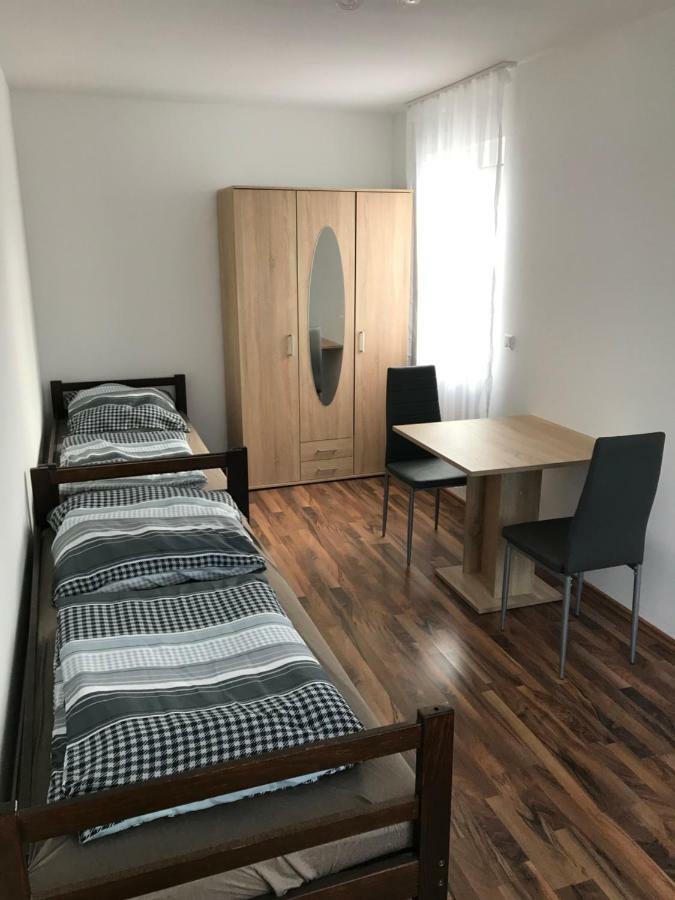 Monteurzimmer Sankt Augustin Eksteriør bilde