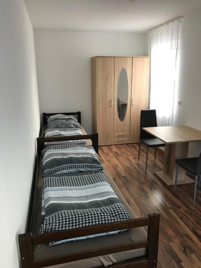 Monteurzimmer Sankt Augustin Eksteriør bilde